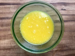 apple crumb muffins wet ingredients