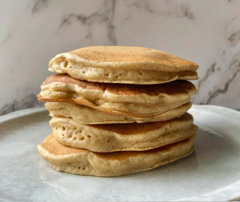 apple spice pancakes