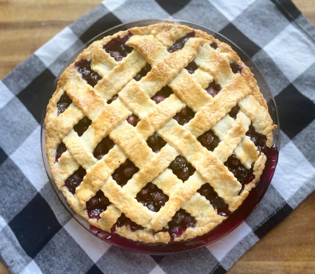 classic blueberry pie