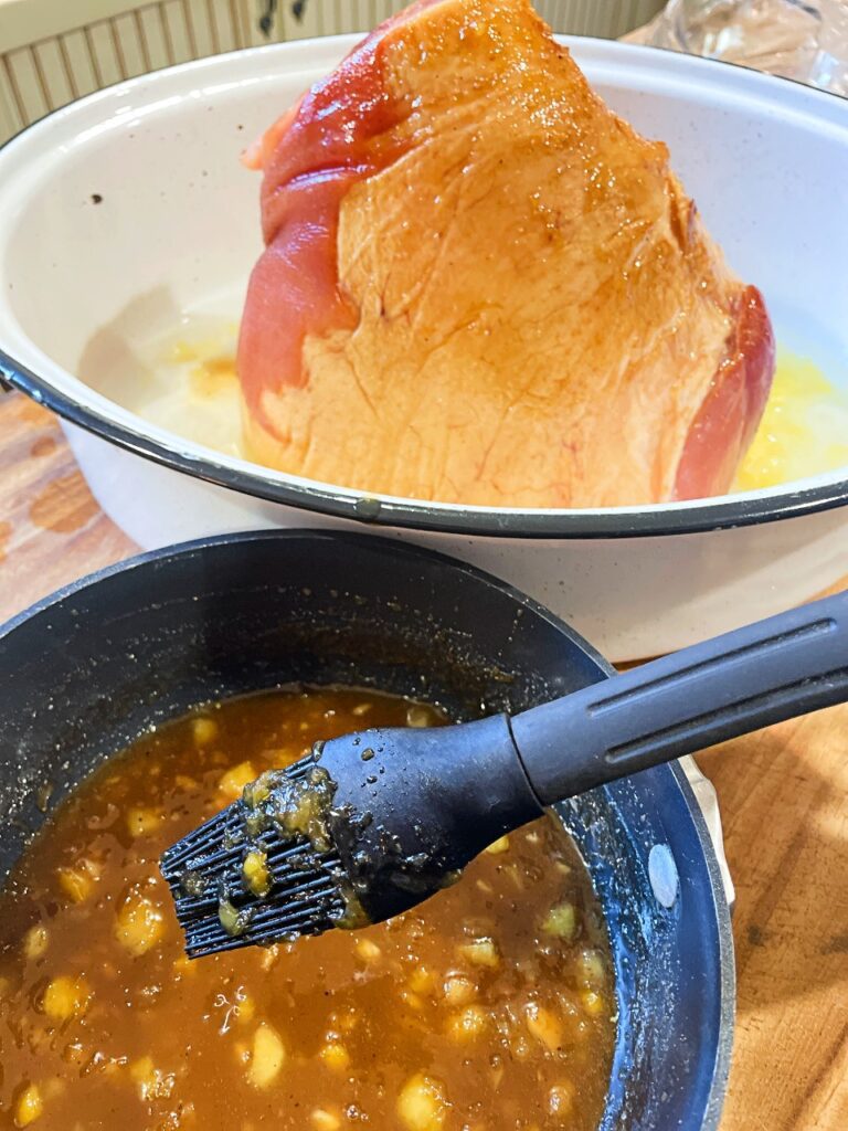 pineapple glazed ham