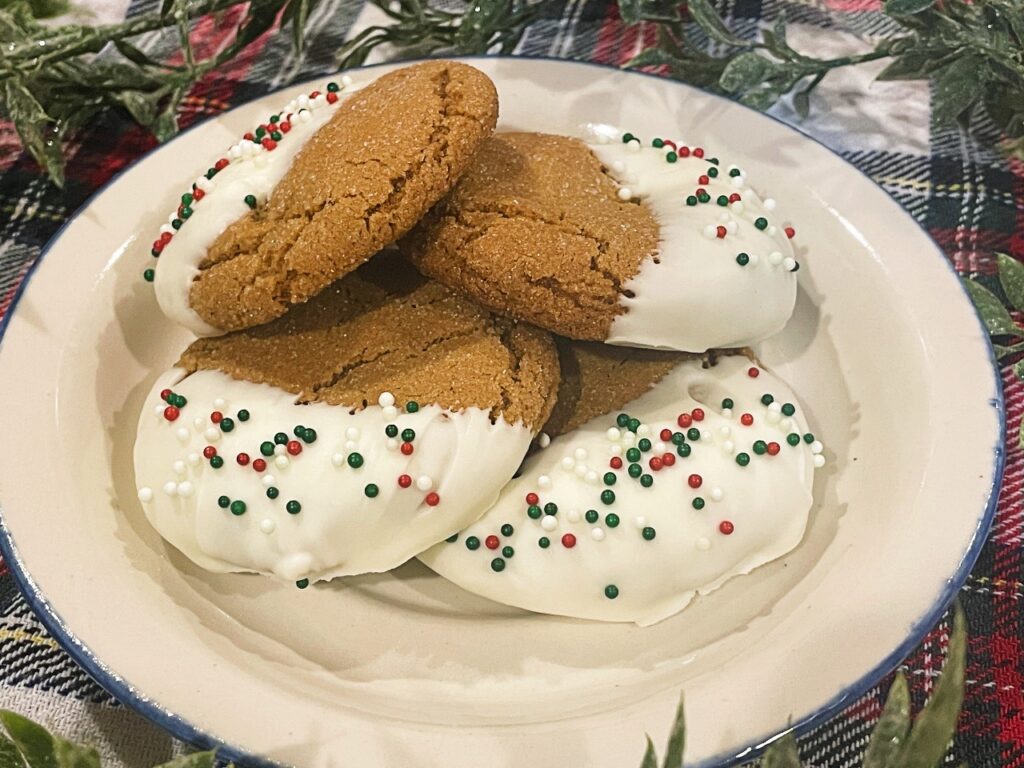 soft and chewy gingersnap cookies