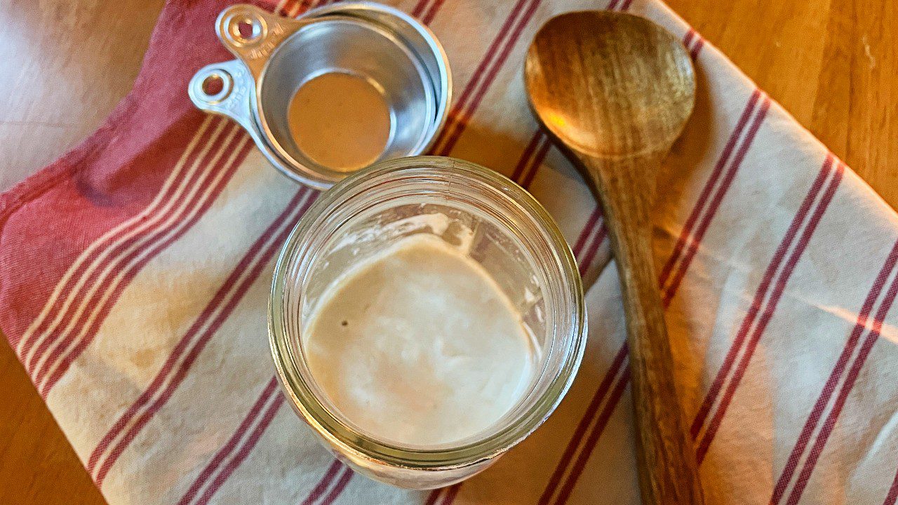 sourdough starter for beginners
